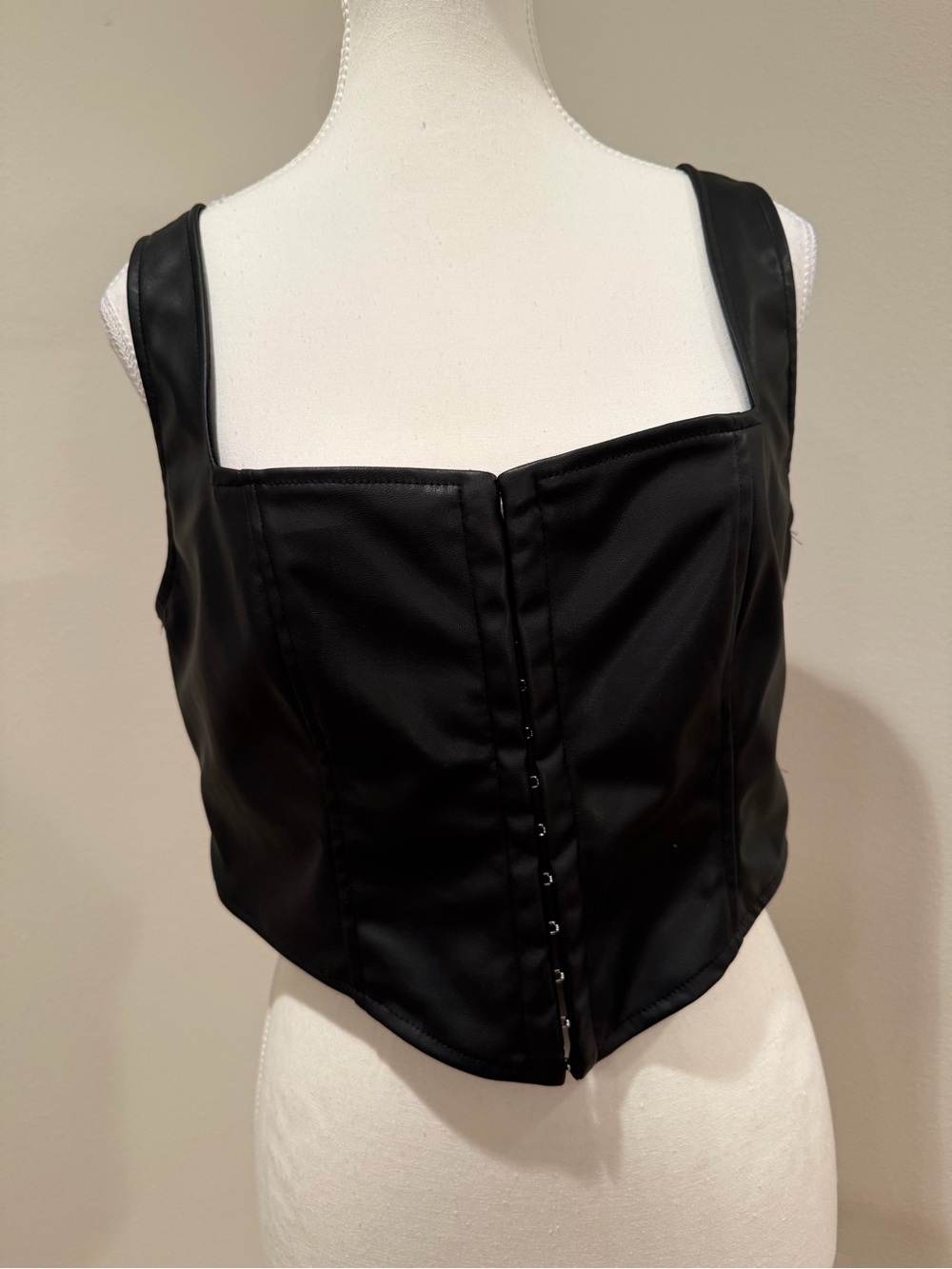 Princess Polly Faux Leather Corset Cropped Top - Hook-and-Eye